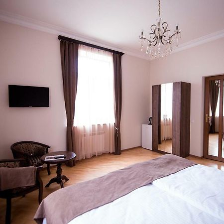 Royal Palace Hotel Vanadzor Eksteriør billede