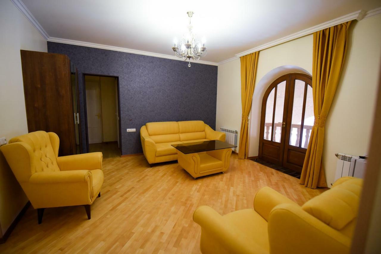 Royal Palace Hotel Vanadzor Eksteriør billede