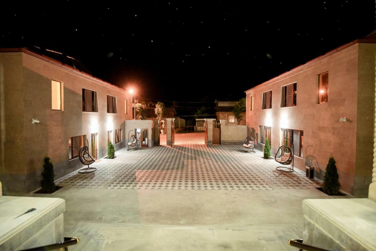 Royal Palace Hotel Vanadzor Eksteriør billede