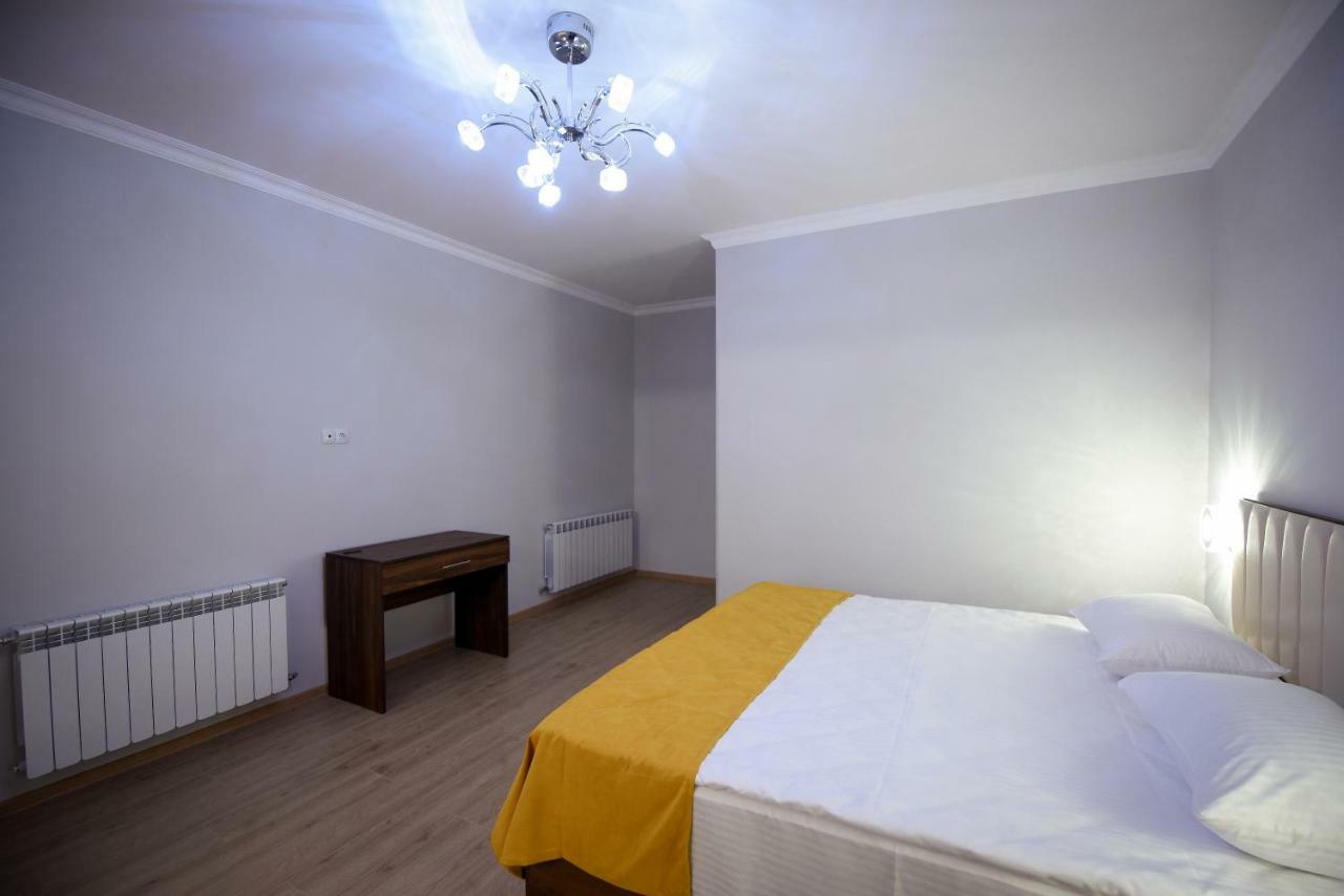 Royal Palace Hotel Vanadzor Eksteriør billede