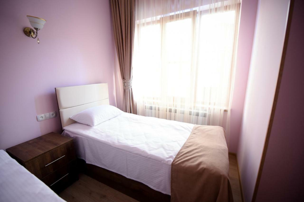Royal Palace Hotel Vanadzor Eksteriør billede