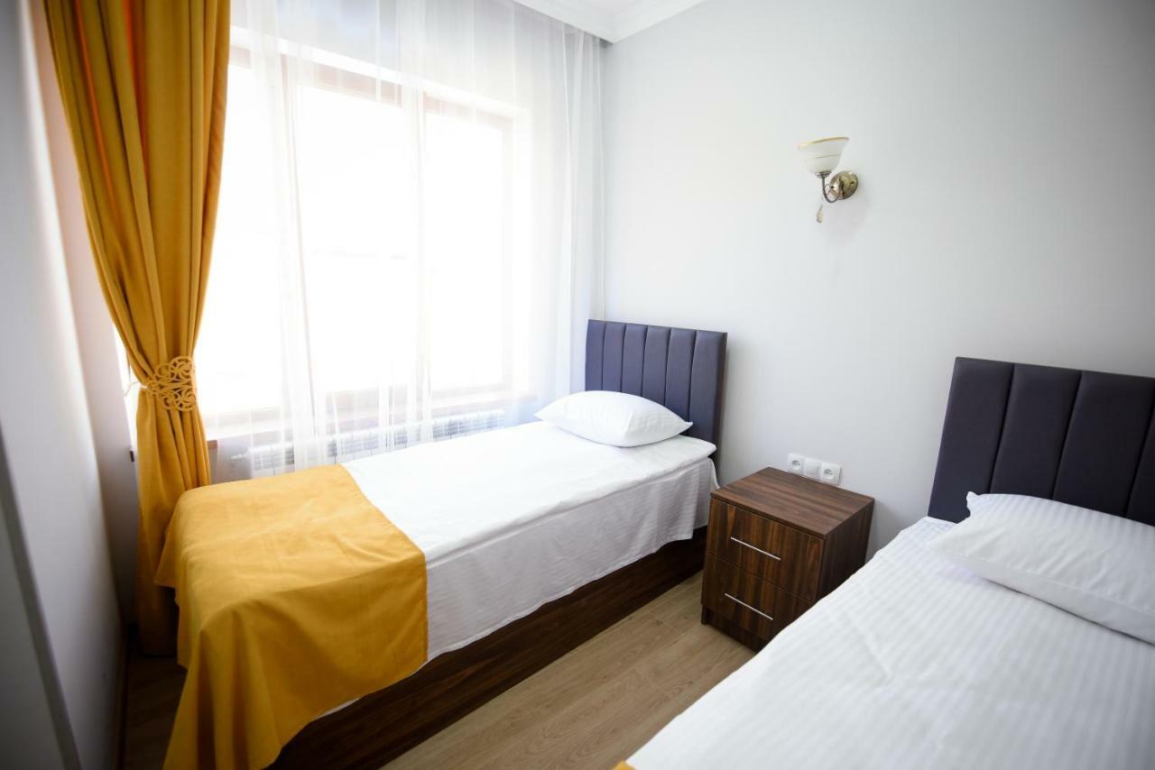 Royal Palace Hotel Vanadzor Eksteriør billede